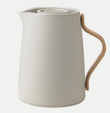 Stelton Emma Teekanne, 1 Liter, verschiedene Farben